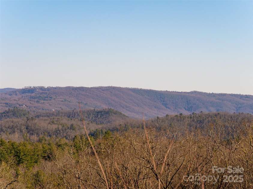 355 Doghobble Road, Lake Toxaway, NC 28747.  MLS# CAR4227971, YatesRealty ID 9436. 