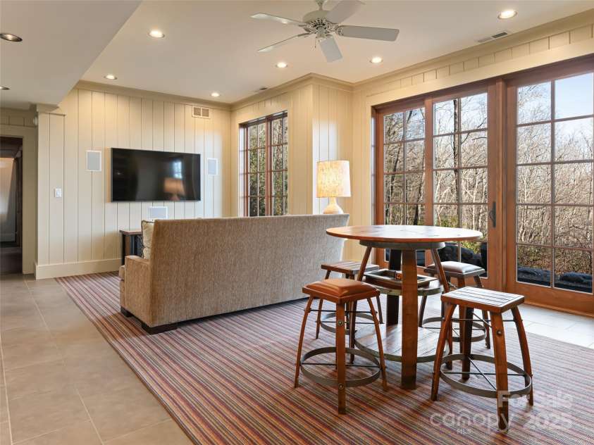355 Doghobble Road, Lake Toxaway, NC 28747.  MLS# CAR4227971, YatesRealty ID 9436. 