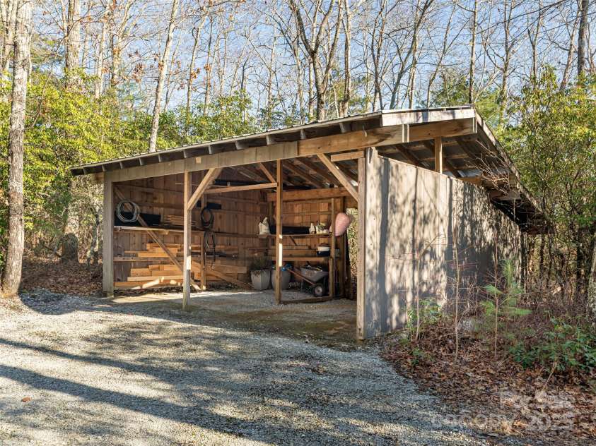 355 Doghobble Road, Lake Toxaway, NC 28747.  MLS# CAR4227971, YatesRealty ID 9436. 
