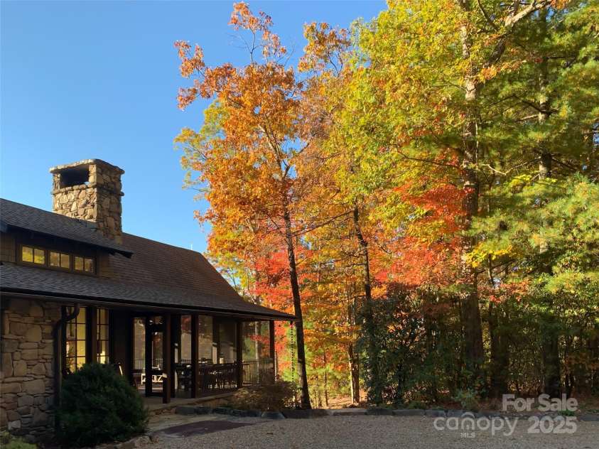 355 Doghobble Road, Lake Toxaway, NC 28747.  MLS# CAR4227971, YatesRealty ID 9436. 