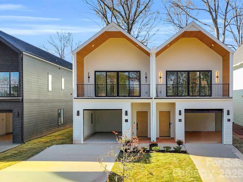2711 Ruby Street, Charlotte, NC 28208.  MLS# CAR4338147, YatesRealty ID 9438. 