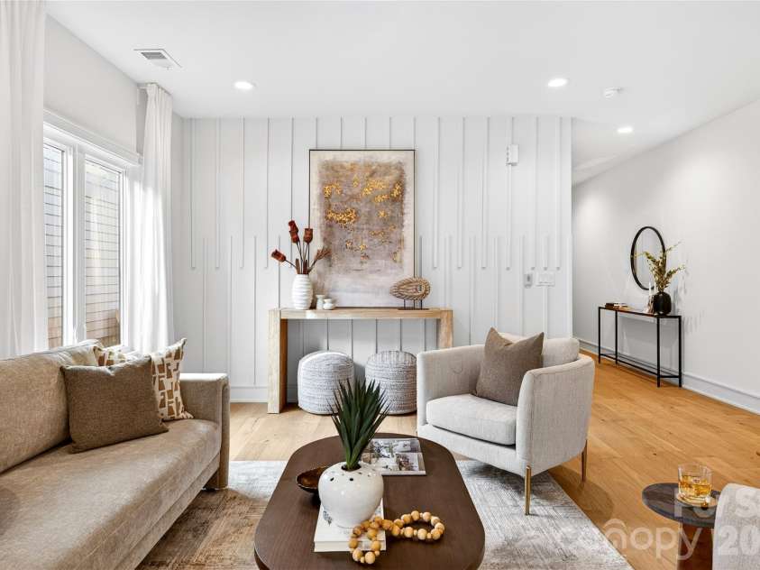 2711 Ruby Street, Charlotte, NC 28208.  MLS# CAR4338147, YatesRealty ID 9438. 