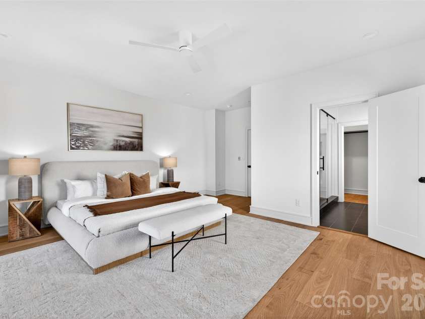 2711 Ruby Street, Charlotte, NC 28208.  MLS# CAR4338147, YatesRealty ID 9438. 