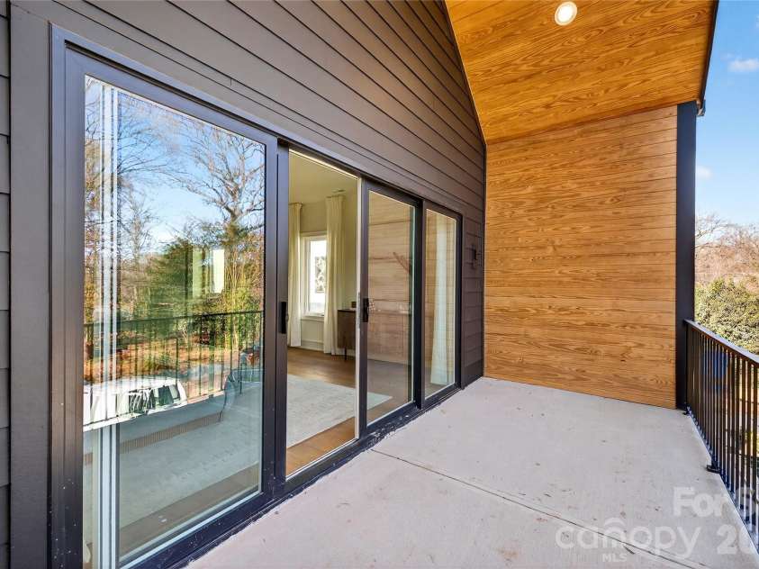 2711 Ruby Street, Charlotte, NC 28208.  MLS# CAR4338147, YatesRealty ID 9438. 