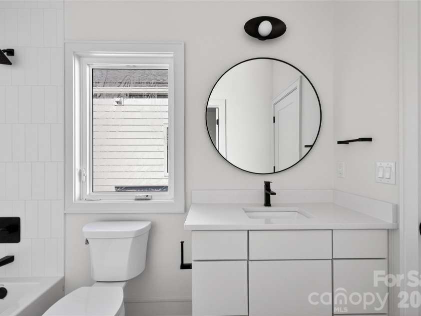 2711 Ruby Street, Charlotte, NC 28208.  MLS# CAR4338147, YatesRealty ID 9438. 