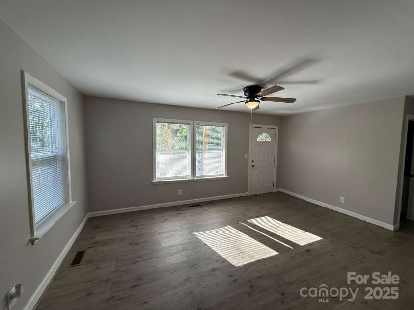 654 Old Nc 515 Highway, Wadesboro, NC 28170.  MLS# CAR4252107, YatesRealty ID 9438. 