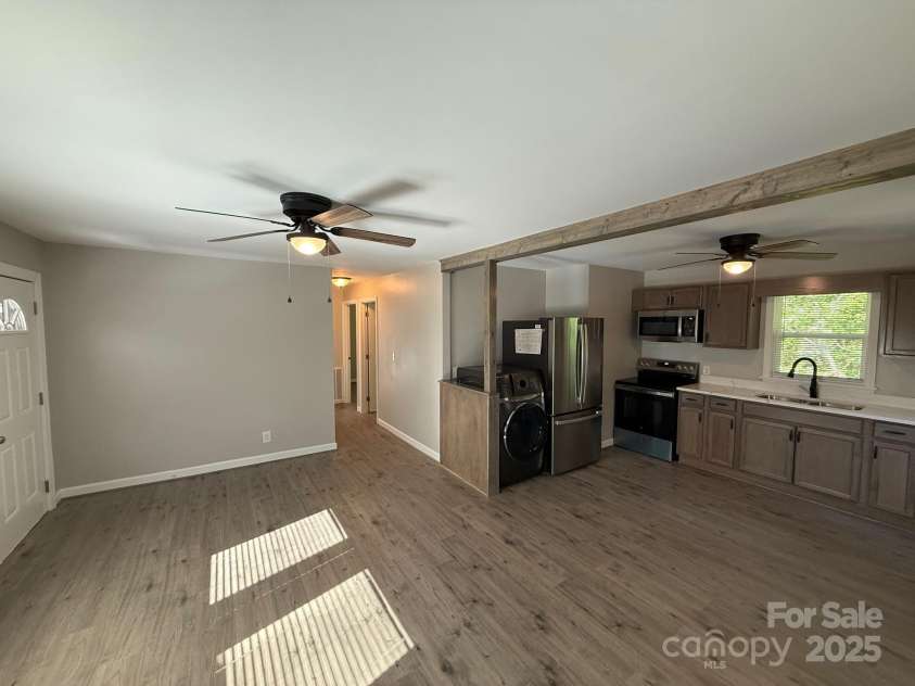 654 Old Nc 515 Highway, Wadesboro, NC 28170.  MLS# CAR4252107, YatesRealty ID 9438. 