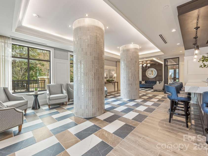 130 Cherokee Road, Charlotte, NC 28207.  MLS# CAR4125044, YatesRealty ID 944. Lobby gathering area