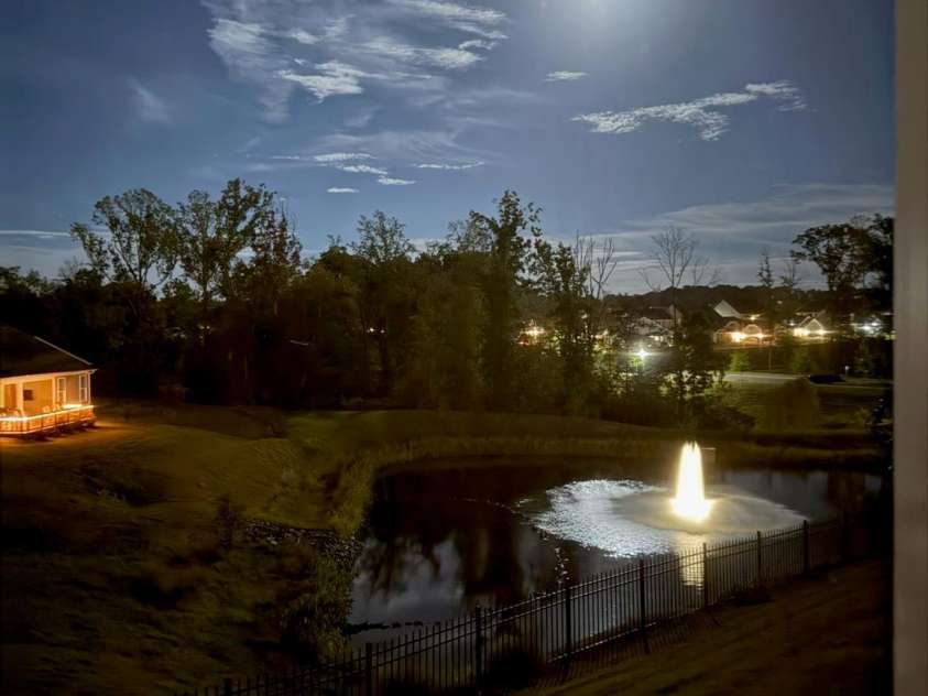 7337 Overjoyed Crossing, Charlotte, NC 28215.  MLS# CAR4274967, YatesRealty ID 944. 