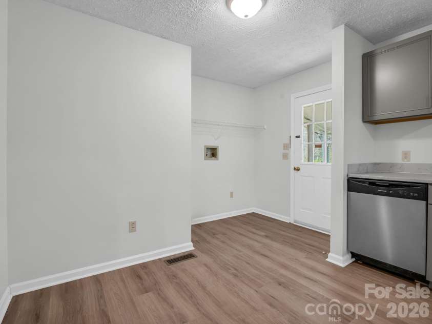 347 Crestview Street, Rutherfordton, NC 28139.  MLS# CAR4363550, YatesRealty ID 9440. 