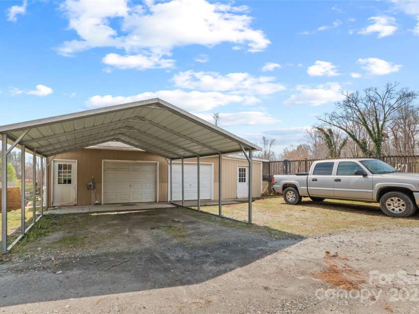 4859 Coxe Road, Tryon, NC 28782.  MLS# CAR4239735, YatesRealty ID 9443. 