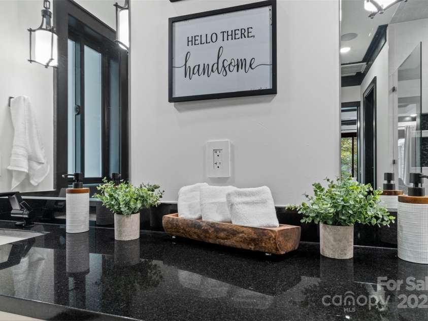 231 Sunny Path Lane, Statesville, NC 28677.  MLS# CAR4232133, YatesRealty ID 9444. 