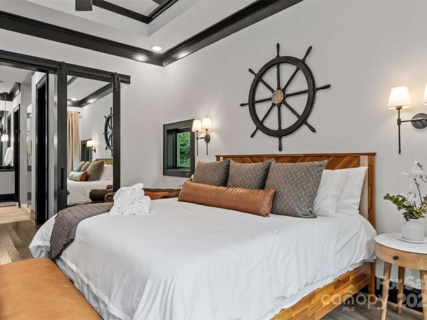 231 Sunny Path Lane, Statesville, NC 28677.  MLS# CAR4232133, YatesRealty ID 9444. 