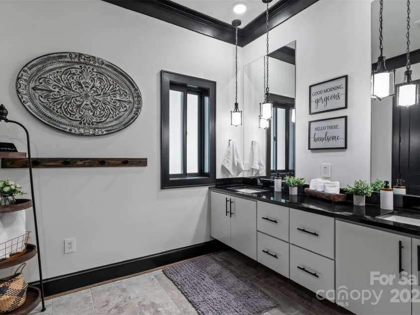 231 Sunny Path Lane, Statesville, NC 28677.  MLS# CAR4232133, YatesRealty ID 9444. 