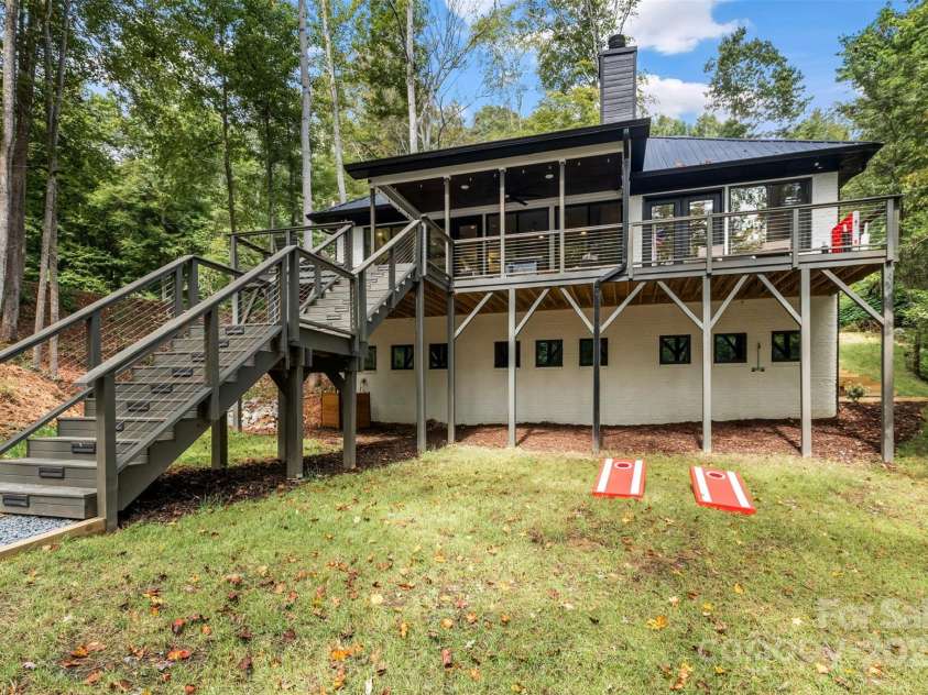 231 Sunny Path Lane, Statesville, NC 28677.  MLS# CAR4232133, YatesRealty ID 9444. 