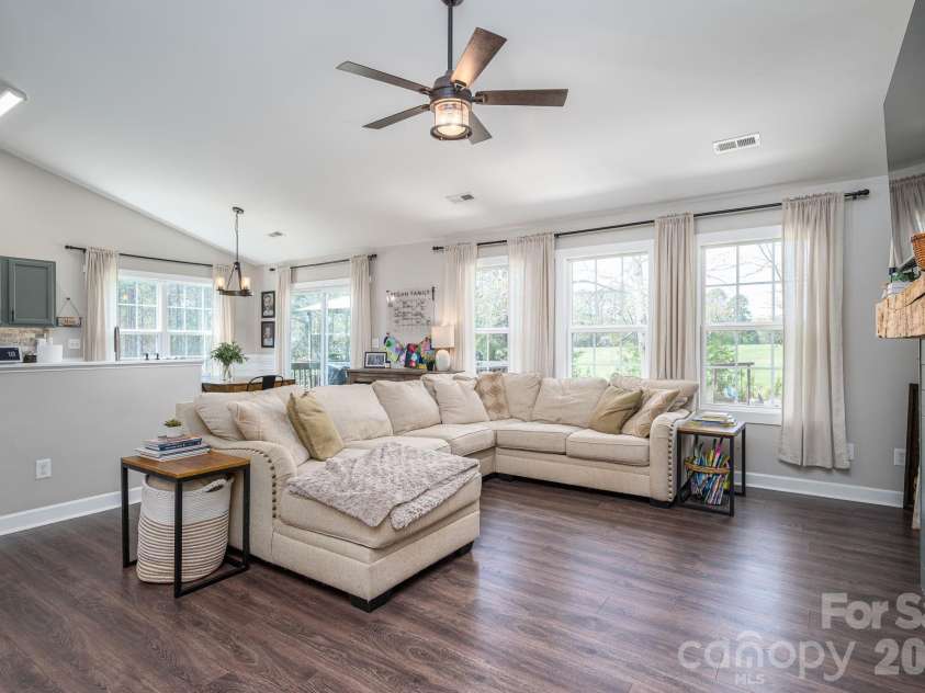 4125 Reel Drive, Maiden, NC 28650.  MLS# CAR4360290, YatesRealty ID 9444. 