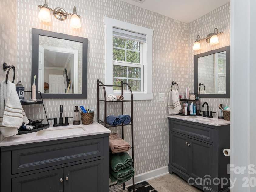 4125 Reel Drive, Maiden, NC 28650.  MLS# CAR4360290, YatesRealty ID 9444. 