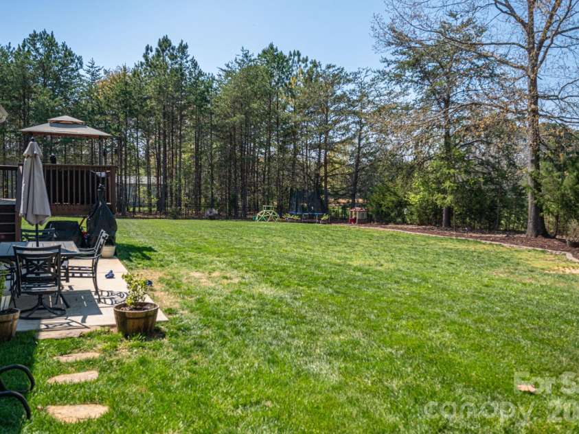 4125 Reel Drive, Maiden, NC 28650.  MLS# CAR4360290, YatesRealty ID 9444. 