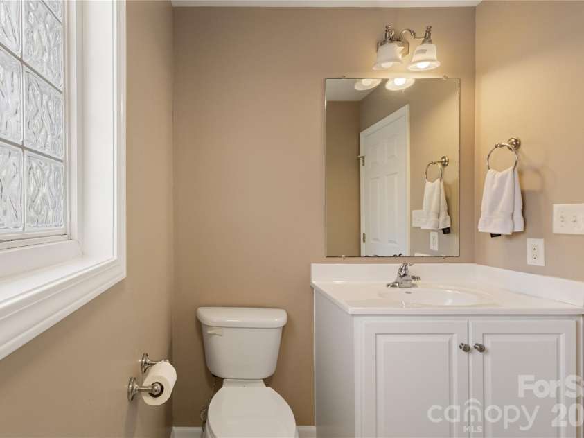 111 Lake Road, Stanley, NC 28164.  MLS# CAR4329636, YatesRealty ID 9448. 