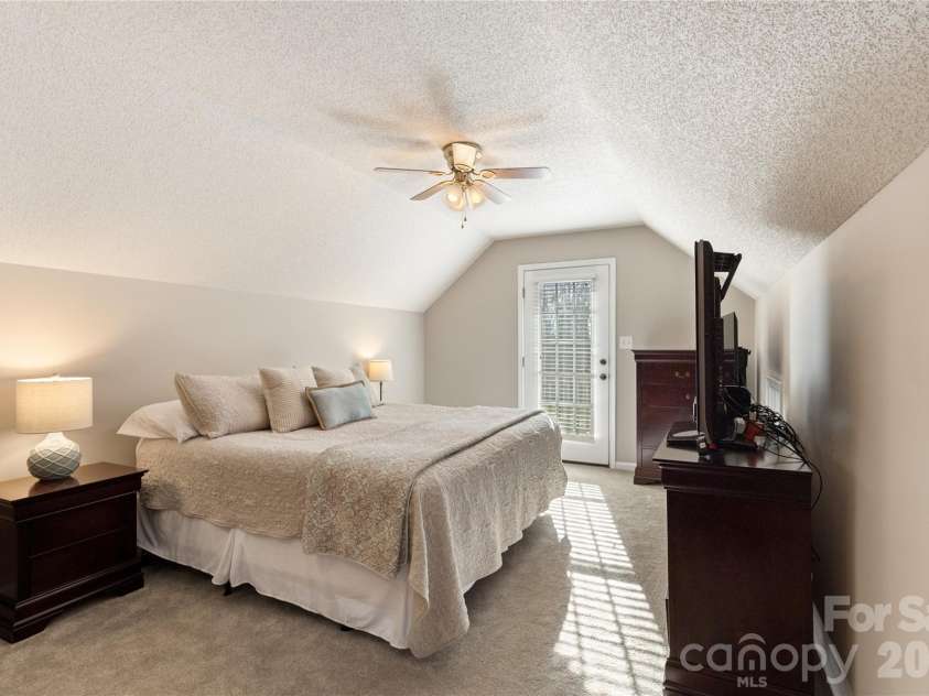 111 Lake Road, Stanley, NC 28164.  MLS# CAR4329636, YatesRealty ID 9448. Master Bedroom