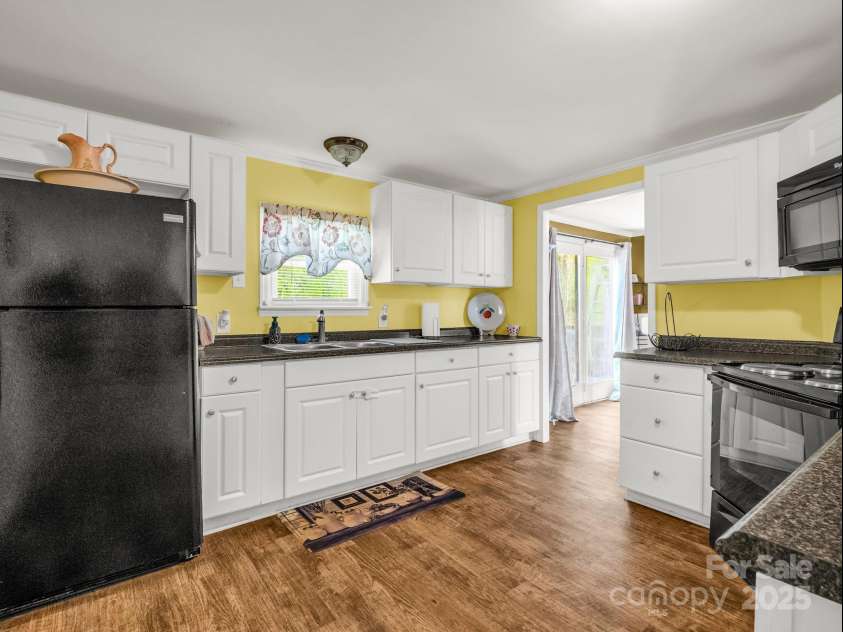 317 Long Branch Road, Kings Mountain, NC 28086.  MLS# CAR4251061, YatesRealty ID 9448. 