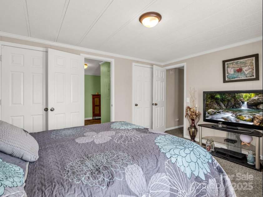 317 Long Branch Road, Kings Mountain, NC 28086.  MLS# CAR4251061, YatesRealty ID 9448. 