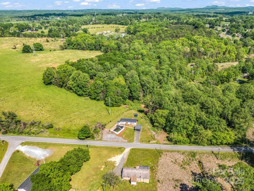 317 Long Branch Road, Kings Mountain, NC 28086.  MLS# CAR4251061, YatesRealty ID 9448. 