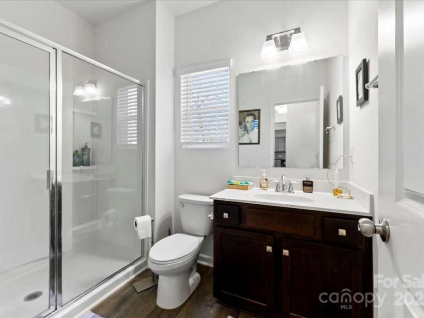 1036 Bramcote Lane, Charlotte, NC 28215.  MLS# CAR4228462, YatesRealty ID 9449. 