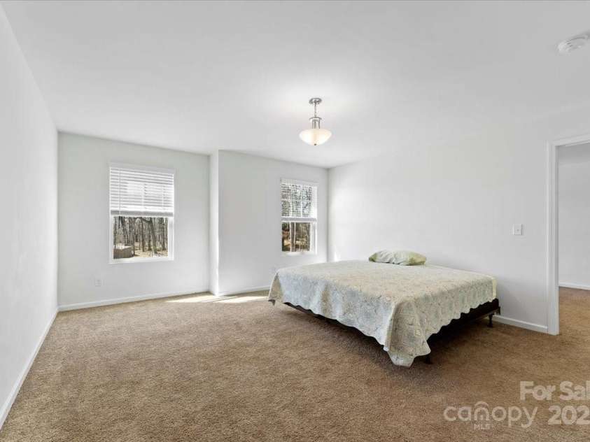 1036 Bramcote Lane, Charlotte, NC 28215.  MLS# CAR4228462, YatesRealty ID 9449. 