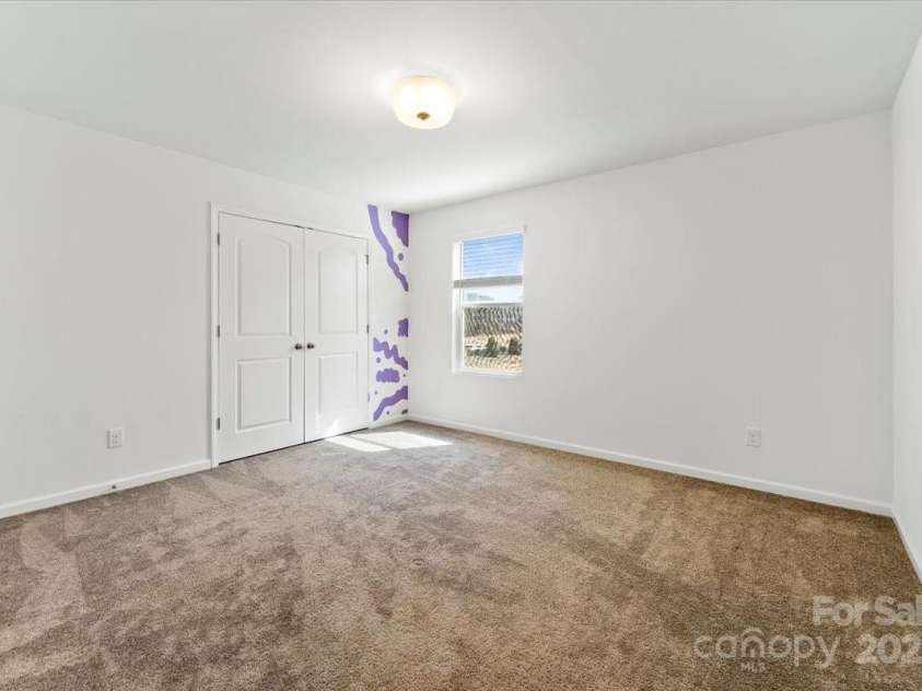 1036 Bramcote Lane, Charlotte, NC 28215.  MLS# CAR4228462, YatesRealty ID 9449. 