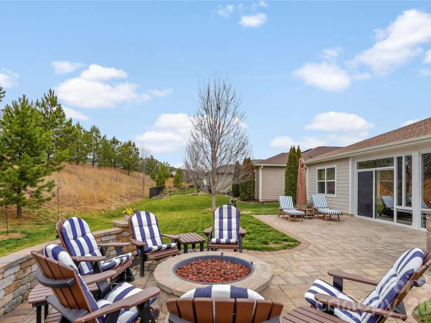 5047 Looking Glass Trail, Denver, NC 28037.  MLS# CAR4354901, YatesRealty ID 9449. 