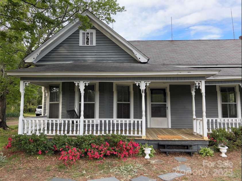 4220 Woodleaf Road, Salisbury, NC 28147.  MLS# CAR4205862, YatesRealty ID 9450. 
