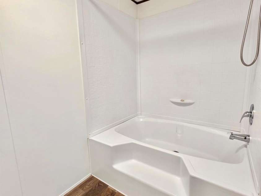 44 Howard Norton Drive, Hiddenite, NC 28636.  MLS# CAR4339843, YatesRealty ID 9450. 