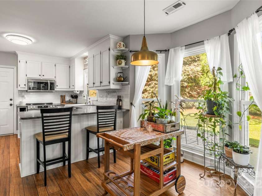 111 Woodfern Place, Mooresville, NC 28115.  MLS# CAR4247793, YatesRealty ID 9451. 