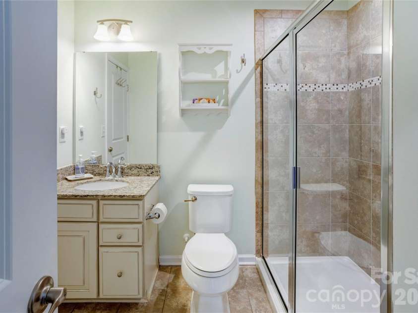 2186 Stone Pile Drive, Concord, NC 28025.  MLS# CAR4360856, YatesRealty ID 9453. Full Bath - Main Level