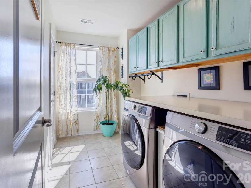 2186 Stone Pile Drive, Concord, NC 28025.  MLS# CAR4360856, YatesRealty ID 9453. Large Laundry - 2nd Level