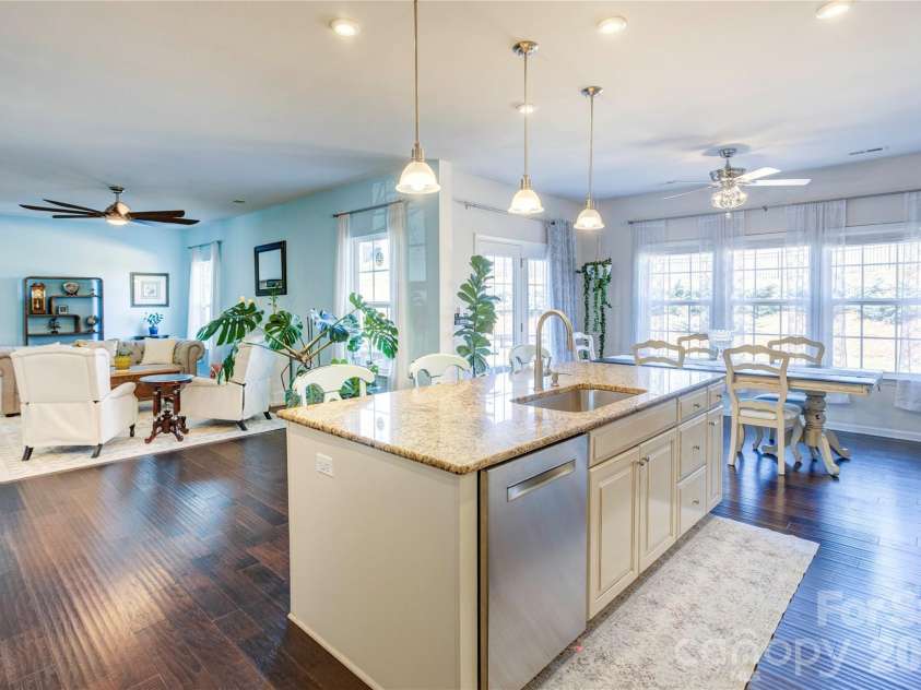 2186 Stone Pile Drive, Concord, NC 28025.  MLS# CAR4360856, YatesRealty ID 9453. Open floorplan