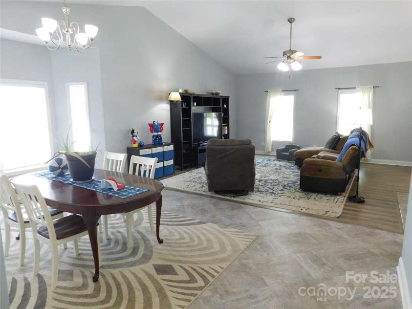 101 Brookview Drive, Shelby, NC 28152.  MLS# CAR4231823, YatesRealty ID 9454. Cathedral Ceilings make the open space feel even larger