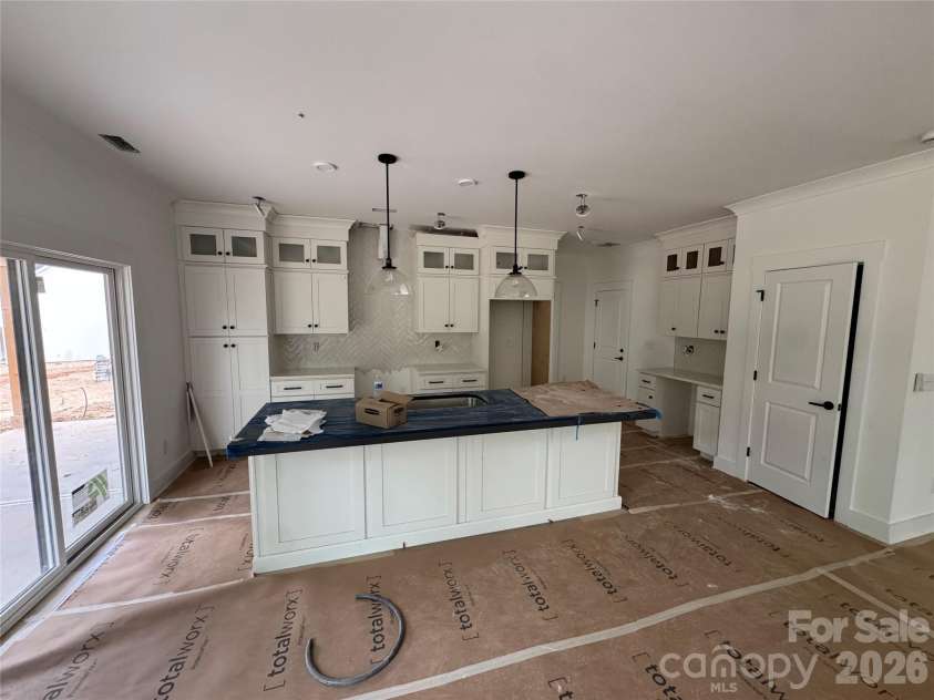 135 Parkdale Drive, Belmont, NC 28012.  MLS# CAR4347318, YatesRealty ID 9454. Build Update 6/7/26