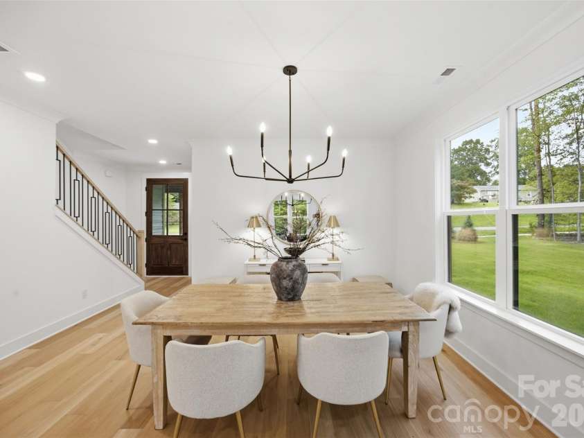 135 Parkdale Drive, Belmont, NC 28012.  MLS# CAR4415123, YatesRealty ID 9454. 