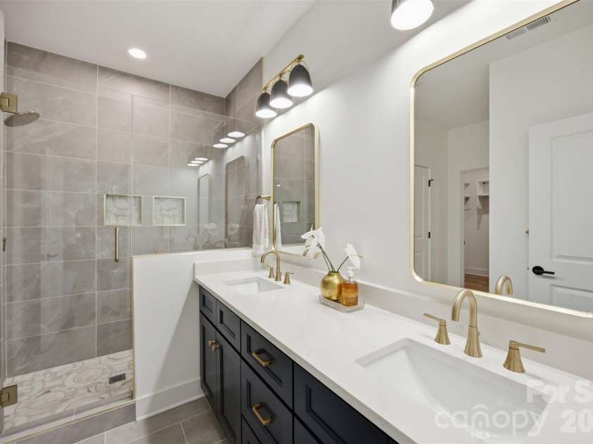 135 Parkdale Drive, Belmont, NC 28012.  MLS# CAR4415123, YatesRealty ID 9454. Primary bathroom