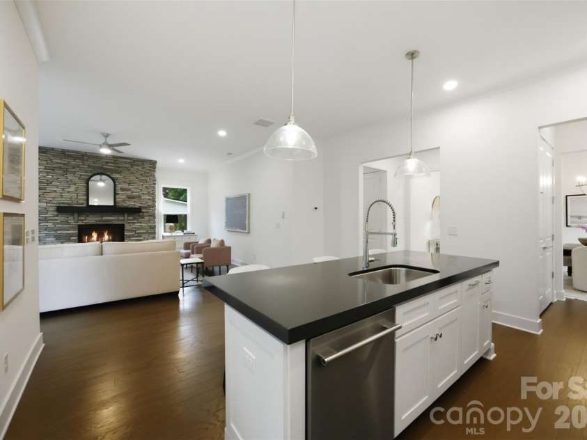 205 Parkdale Drive, Belmont, NC 28012.  MLS# CAR4415127, YatesRealty ID 9455. 