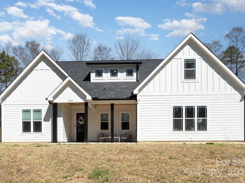 2645 Watts Avenue, Concord, NC 28027.  MLS# CAR4239639, YatesRealty ID 9455. 
