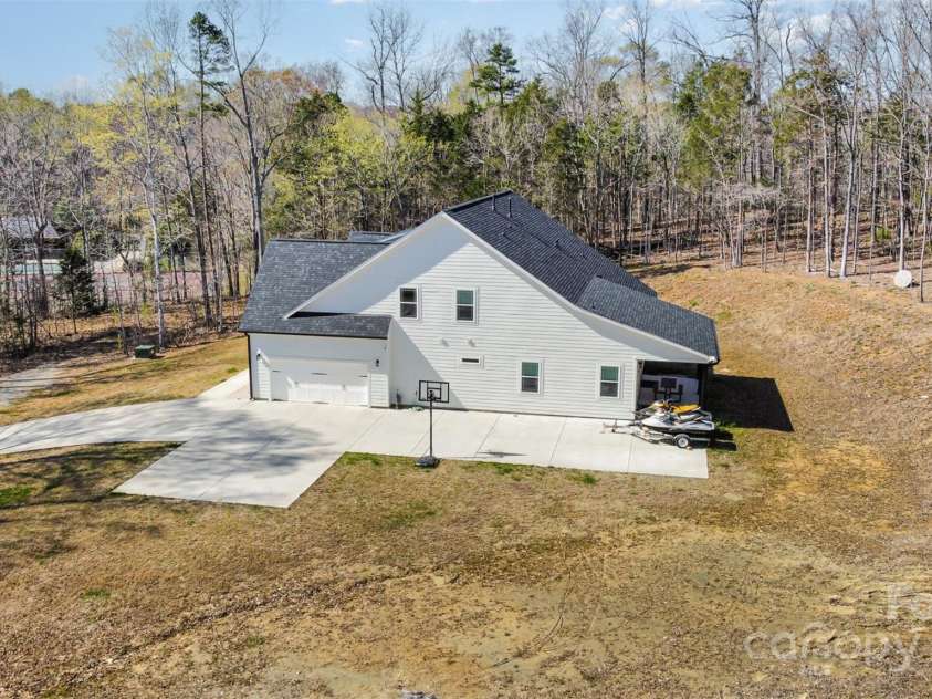 2645 Watts Avenue, Concord, NC 28027.  MLS# CAR4239639, YatesRealty ID 9455. 