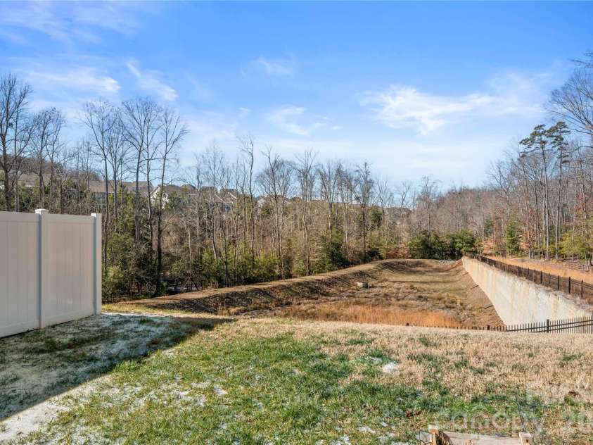 1091 Chicory Trace, Clover, SC 29710.  MLS# CAR4341480, YatesRealty ID 9457. 