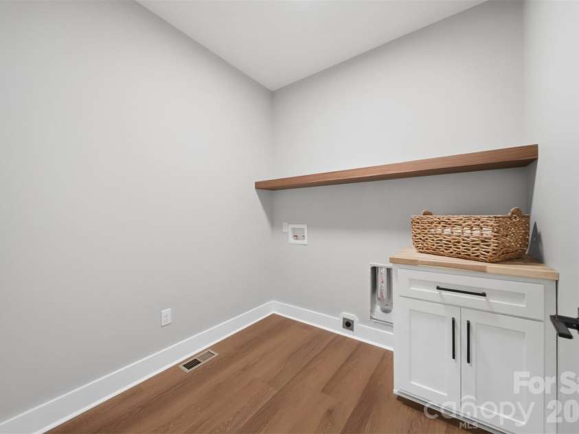 6005 Kathryn Court, Granite Falls, NC 28630.  MLS# CAR4349476, YatesRealty ID 9458. 