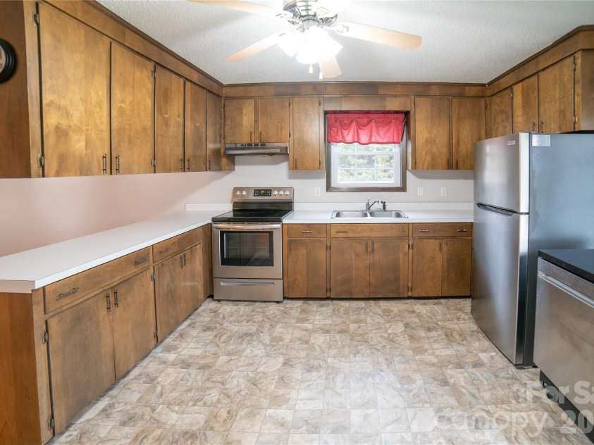 1681 Zion Hill Road, Marion, NC 28752.  MLS# CAR4345972, YatesRealty ID 9459. 