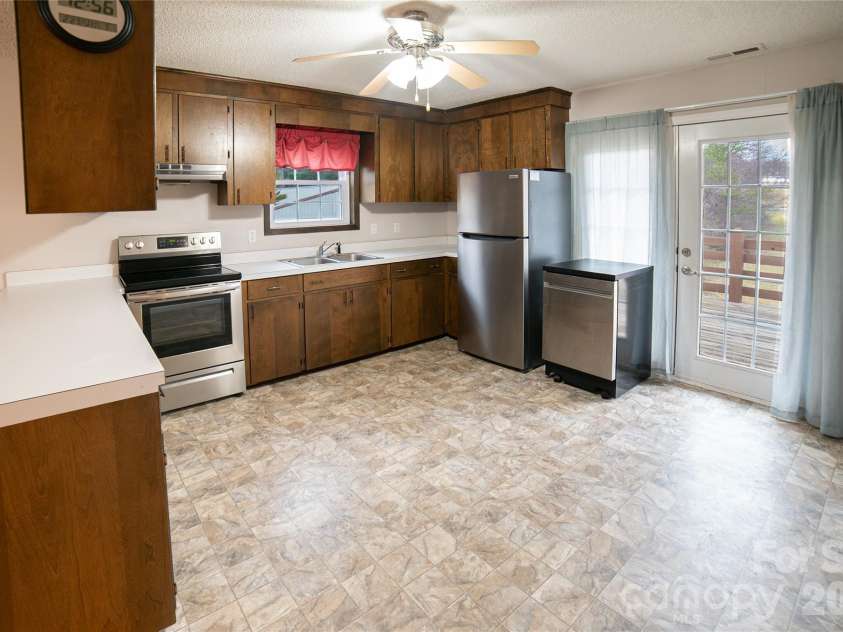 1681 Zion Hill Road, Marion, NC 28752.  MLS# CAR4345972, YatesRealty ID 9459. 