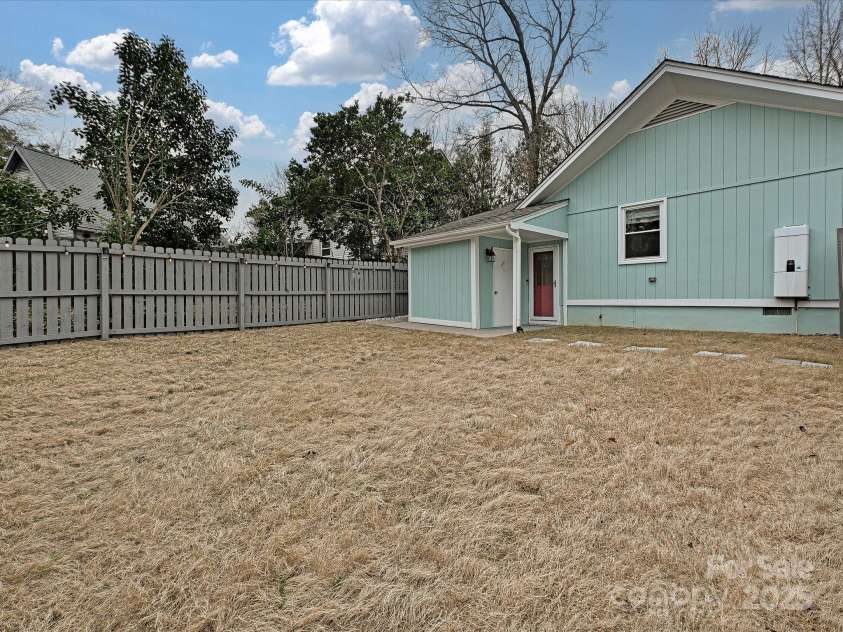 5091 Windward Drive, Tega Cay, SC 29708.  MLS# CAR4231303, YatesRealty ID 9459. 