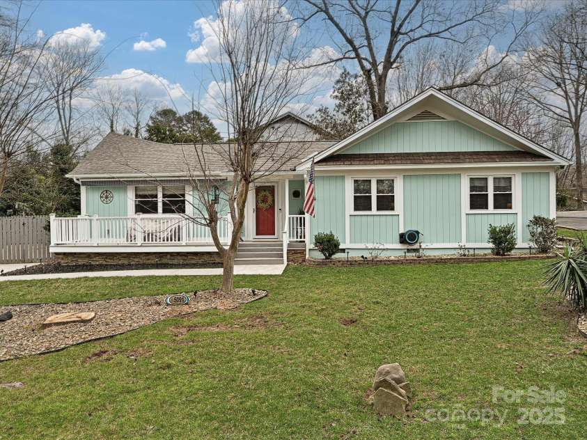 5091 Windward Drive, Tega Cay, SC 29708.  MLS# CAR4231303, YatesRealty ID 9459. Welcome Home!